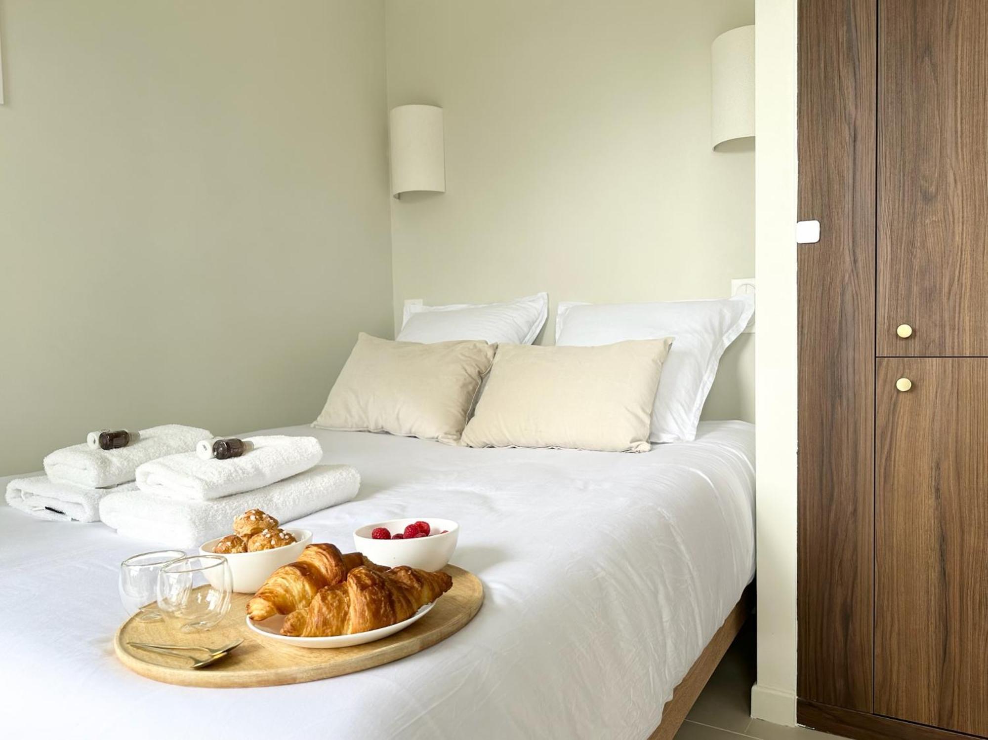 Jiji Suites Combs-la-Ville Ngoại thất bức ảnh
