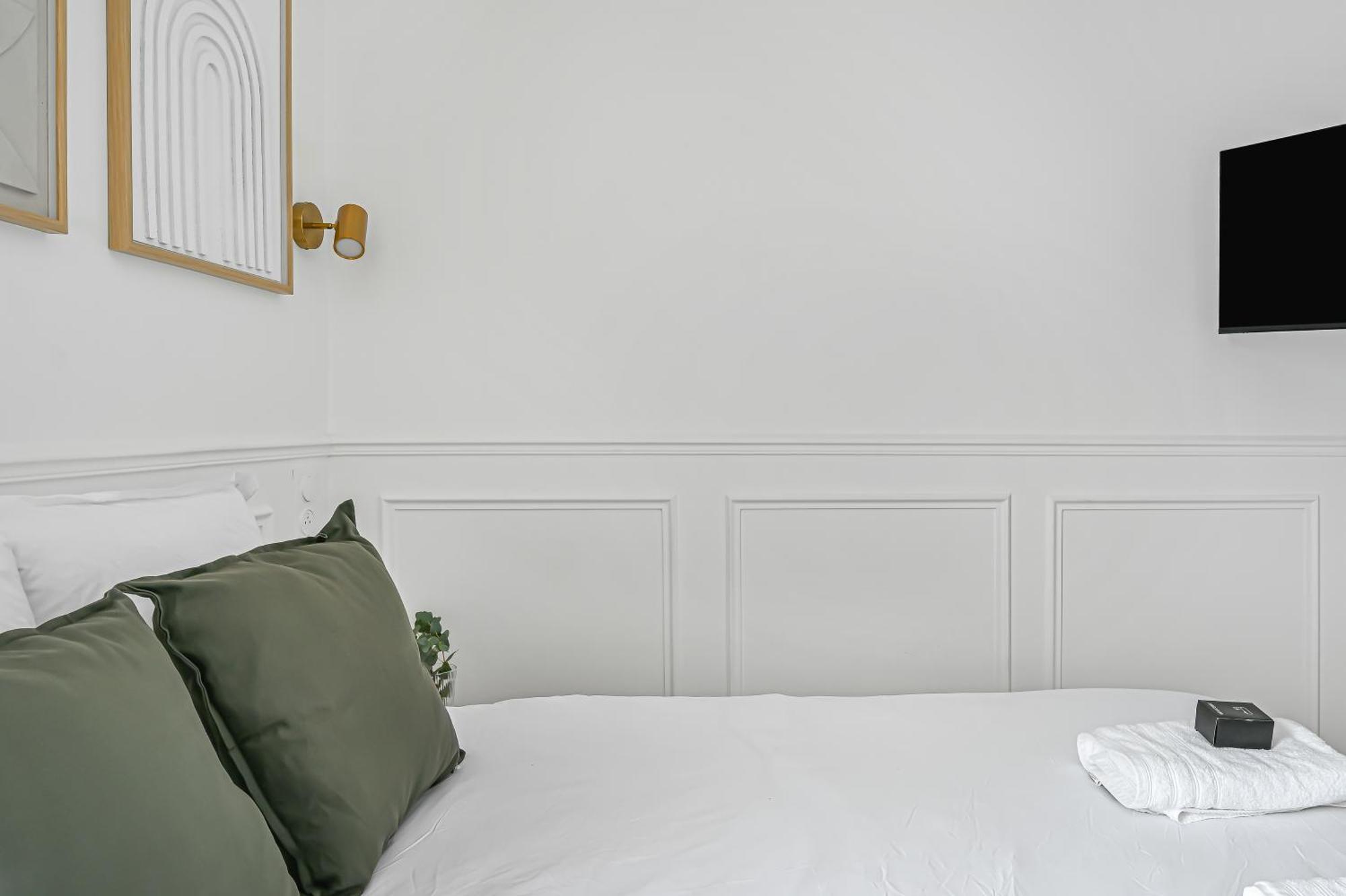 Jiji Suites Combs-la-Ville Ngoại thất bức ảnh